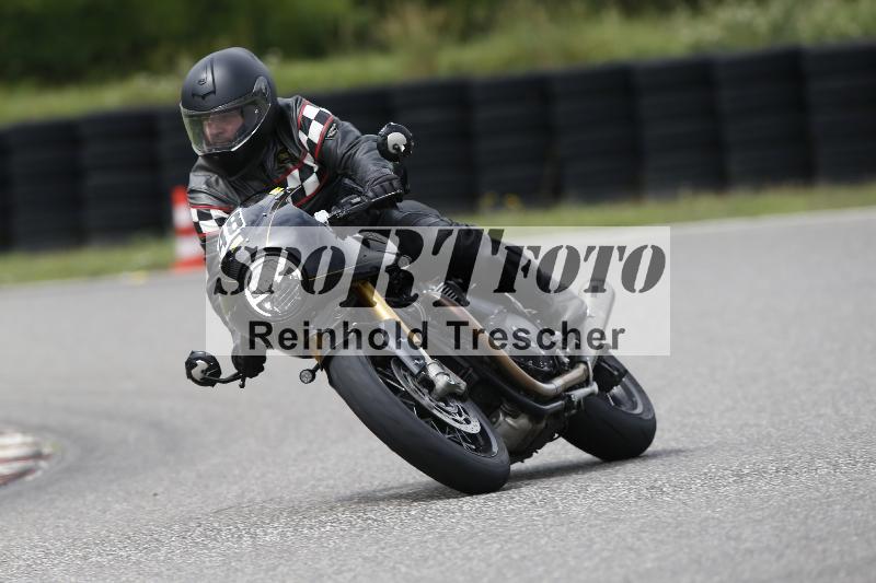 /37 28.07.2025 Dunlop Ride und Test Day ADR/Trackday Erfahren gelb Trackday schnell  rot/48